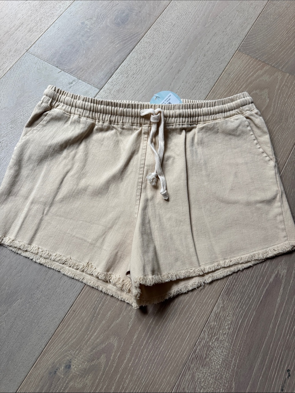 Double Zero Cream High Waist Shorts